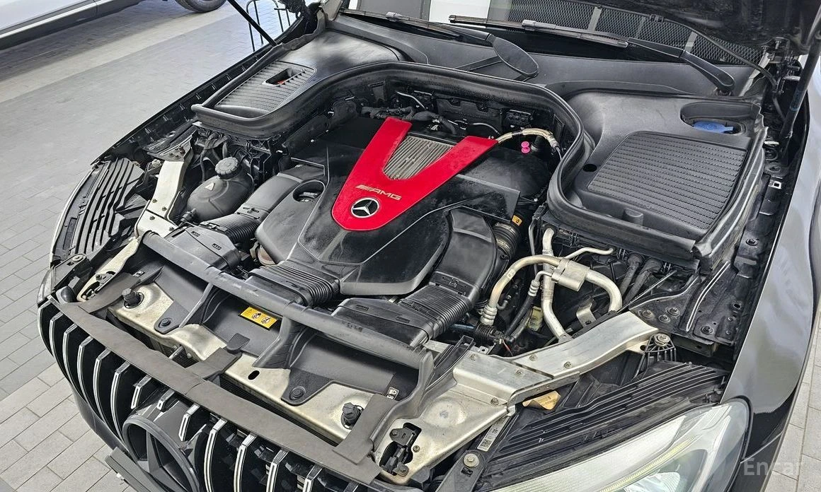 Mercedes-Benz GLC 43 AMG, снимка 6 - Автомобили и джипове - 54954335