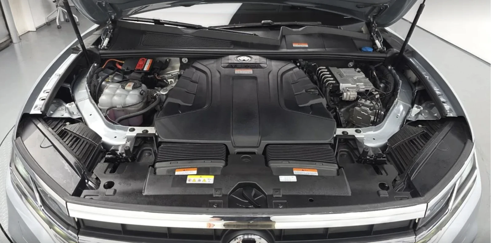 VW Touareg 3.0 TDI | FULL | Mobile.bg � ����������� 6