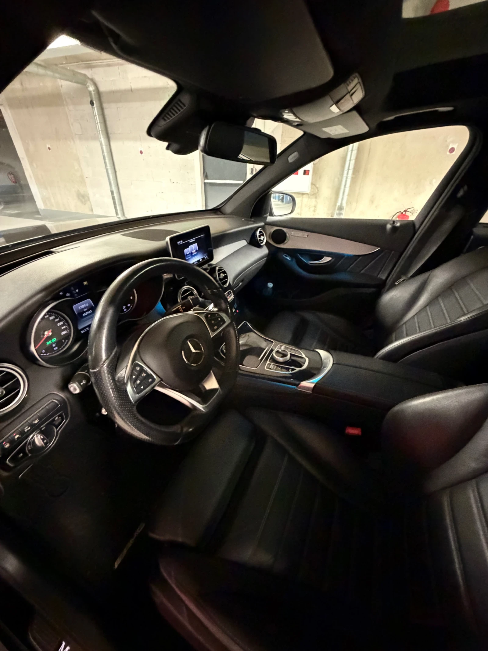 Mercedes-Benz GLC 250 AMG line, снимка 7 - Автомобили и джипове - 55976067