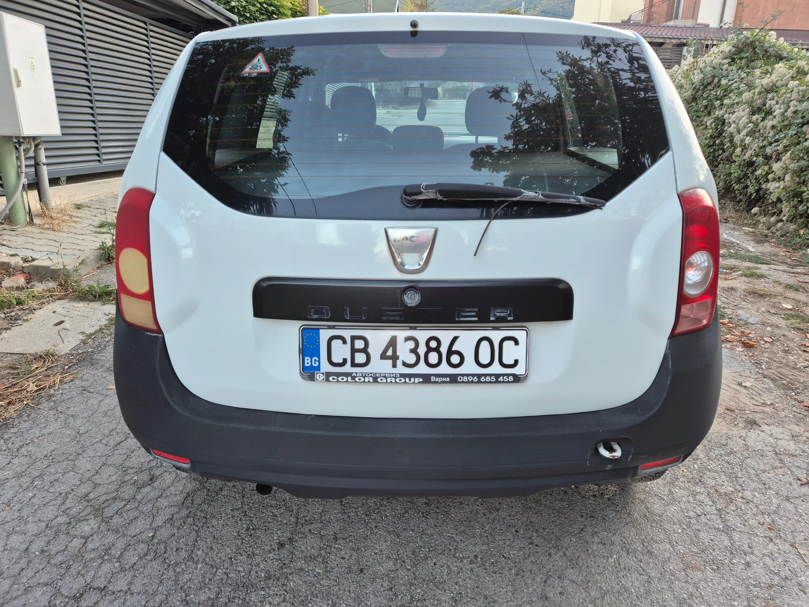 Dacia Duster 1.6-16V газ, снимка 5 - Автомобили и джипове - 56301004
