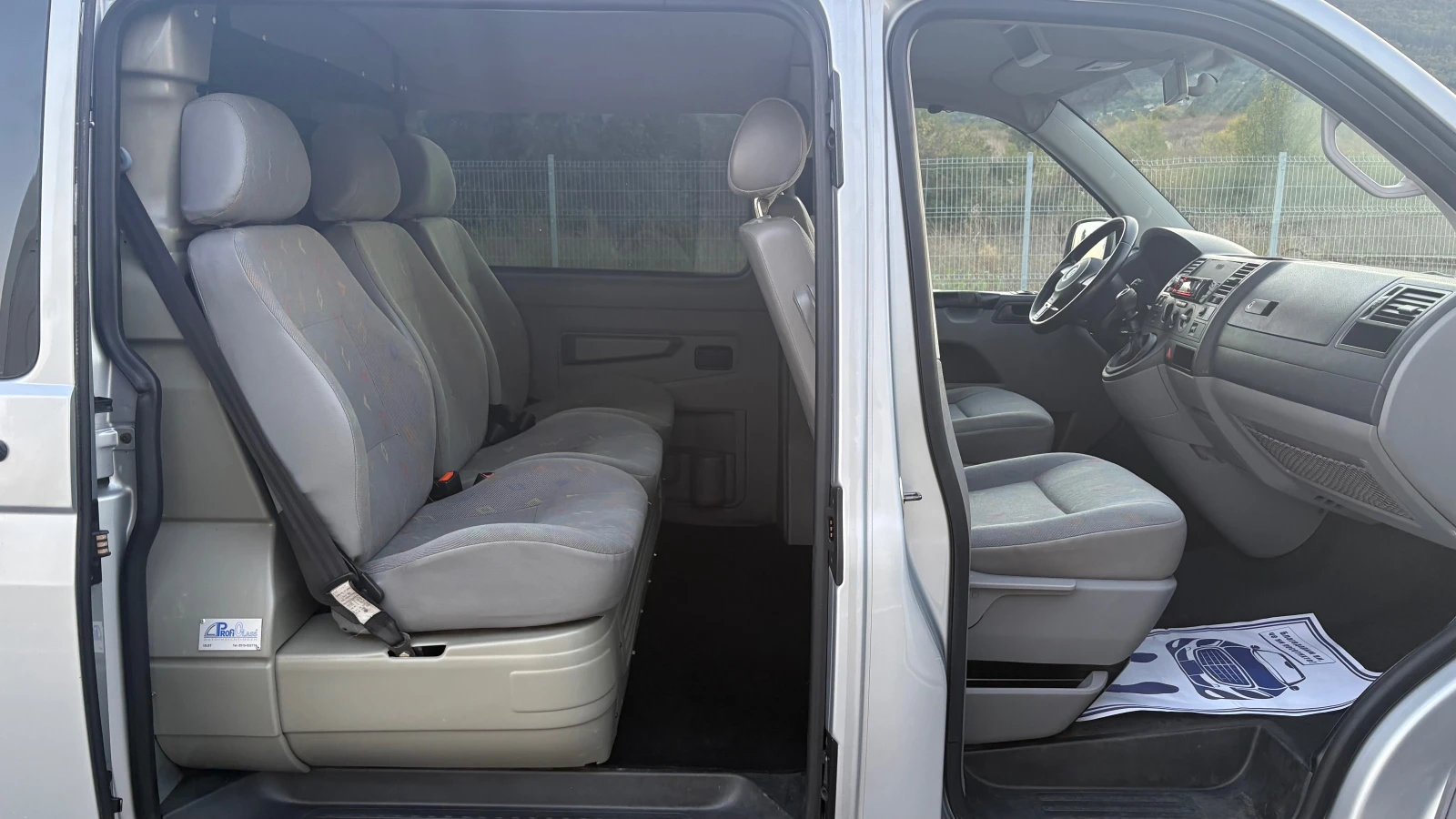 VW T5 2.5 tdi MAXI, снимка 13 - Бусове и автобуси - 56350197