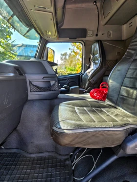 Обява за продажба на Volvo Fm 8x4  ЗЪРНОВОЗ  ~75 840 лв. - изображение 5 | Auto.bg Обява за продажба на Volvo Fm 8x4  ЗЪРНОВОЗ  ~75 840 лв. - изображение 5