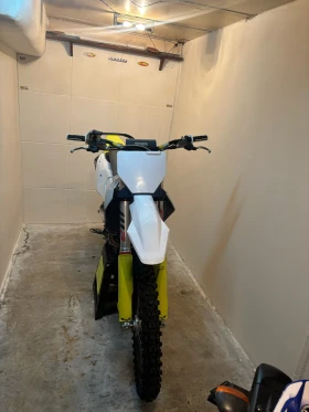 Husqvarna 250, снимка 2