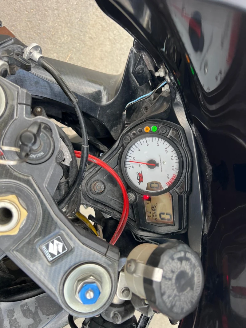 Suzuki Gsxr, снимка 12 - Мотоциклети и мототехника - 51986623