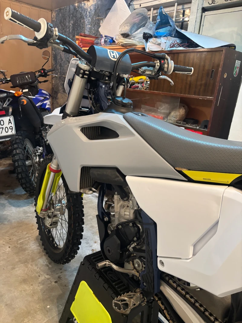 Husqvarna 250, снимка 17 - Мотоциклети и мототехника - 53026622