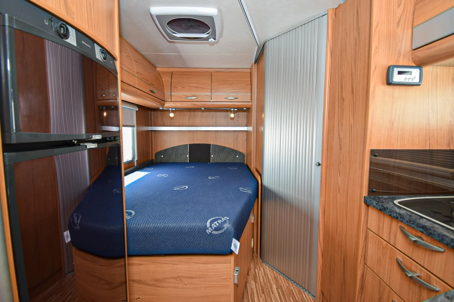 ������ Burstner Aviano I 684 | Mobile.bg � ����������� 13