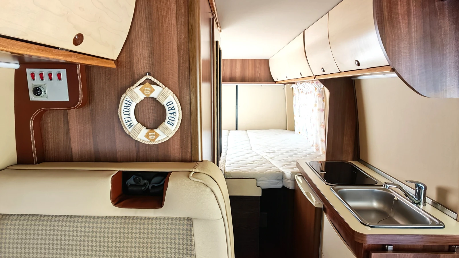 Кемпер Mercedes-Benz SPRINTER 313 CDI CAMPERVAN, 5 местен, снимка 13 - Каравани и кемпери - 56343040