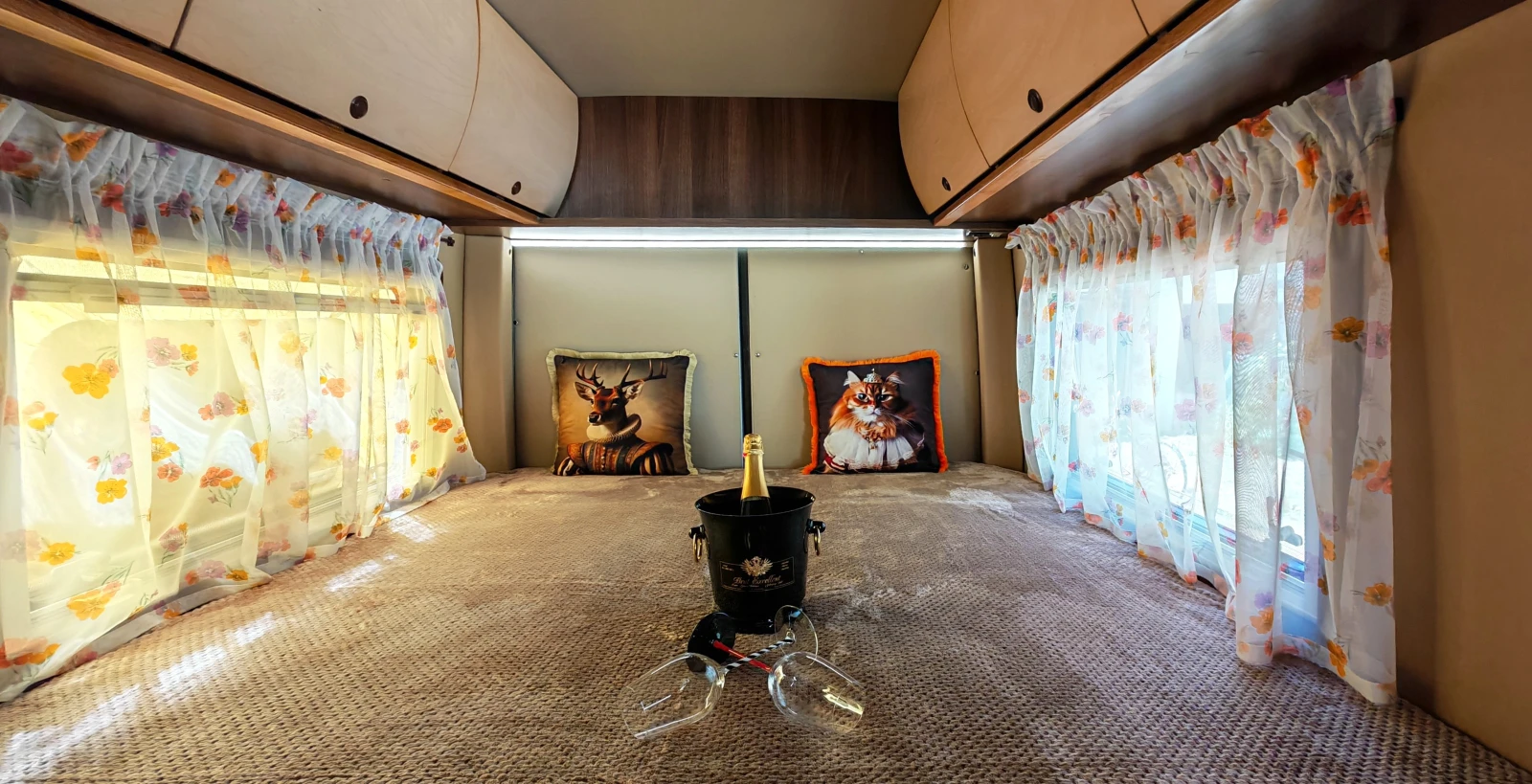 Кемпер Mercedes-Benz SPRINTER 313 CDI CAMPERVAN, 5 местен, снимка 17 - Каравани и кемпери - 56343040