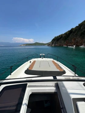 Моторна яхта Beneteau Flyer sundeck 9, снимка 14