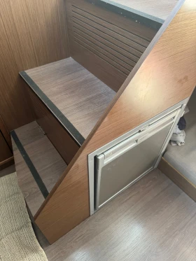 Моторна яхта Beneteau Flyer sundeck 9 | Auto.bg — изображение 17