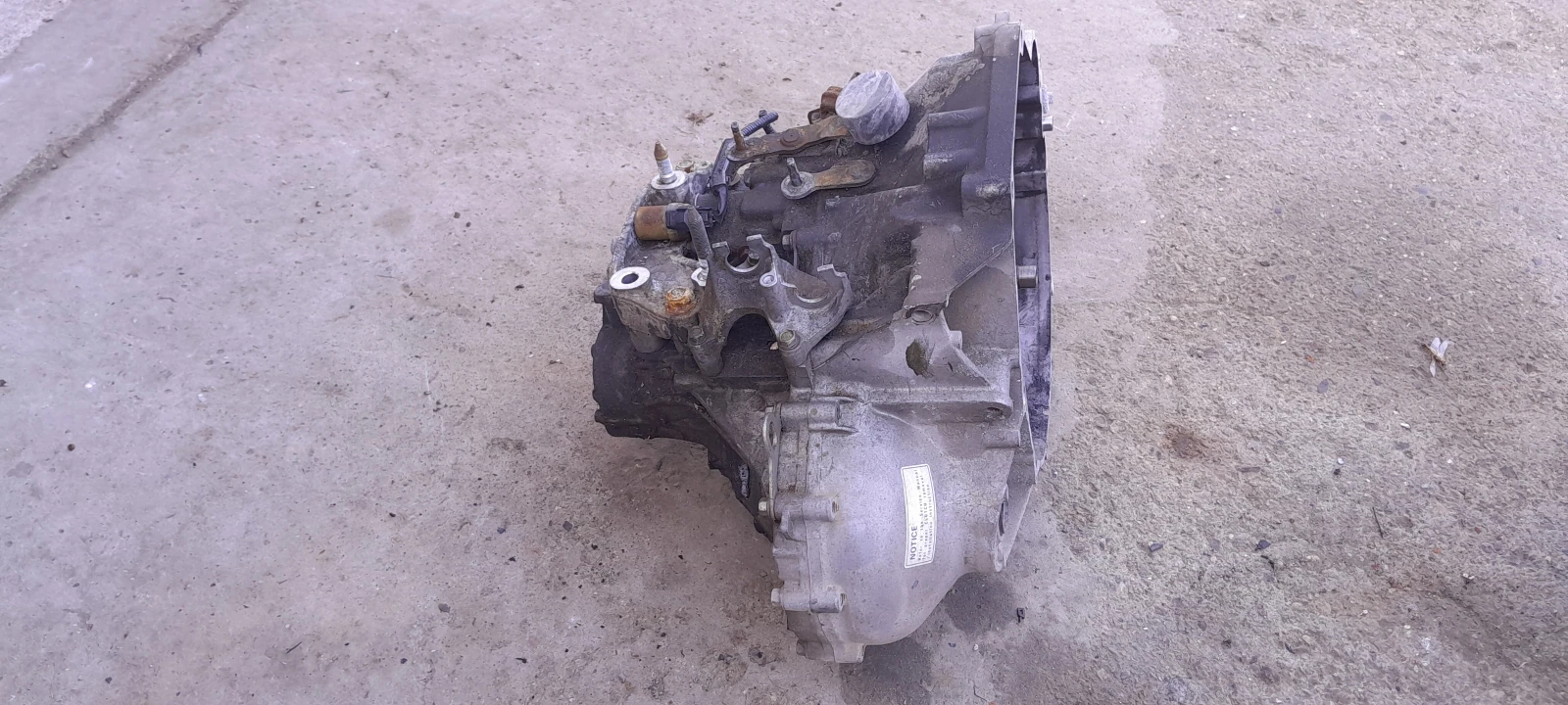      2008.2.2 D     . | Mobile.bg   5