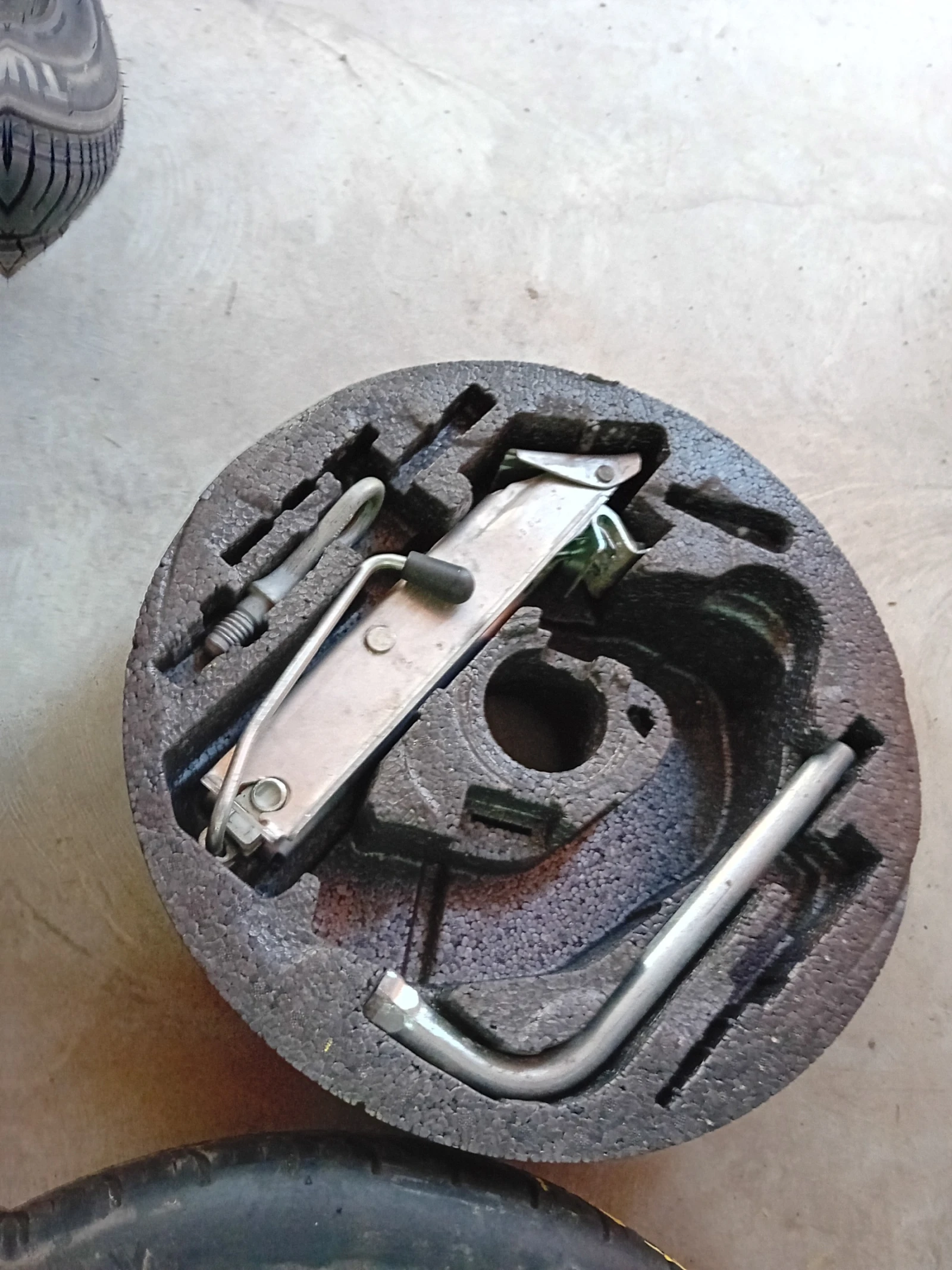  125/70R16 | Mobile.bg   4