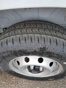 ����� �� �������� �� ���� 215/70R15