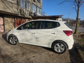 Hyundai Ix20, снимка 12