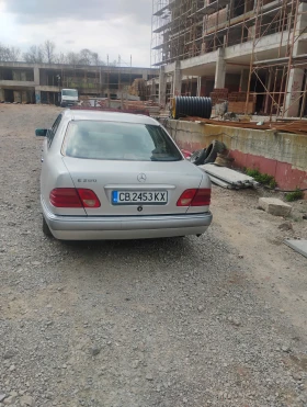 Mercedes-Benz E 200 Бензин газ, снимка 1