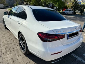 Mercedes-Benz E 220 4-MATIC Avantgarde ГАРАНЦИОНЕН, снимка 9