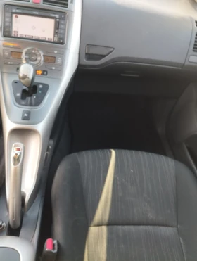 Обява за продажба на Toyota Auris ~7 500 лв. - изображение 9