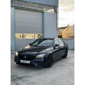 Mercedes-Benz E 220 AMG Night 9G