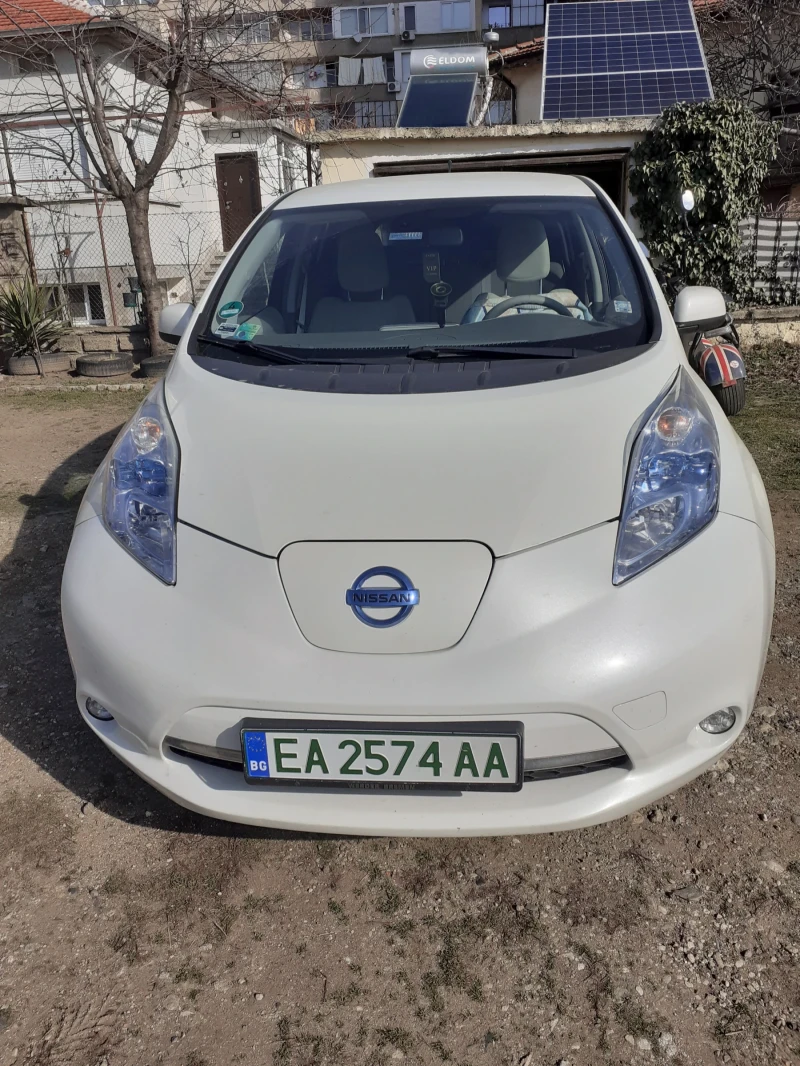 Nissan Leaf , снимка 1 - Автомобили и джипове - 47348537