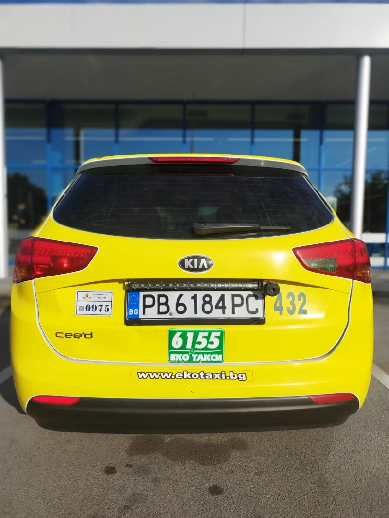 Kia Ceed Коментар на цената, реални км, снимка 5 - Автомобили и джипове - 47381958