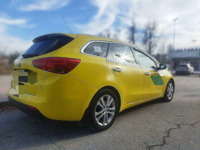 Kia Ceed 1.4 cvvt, снимка 7 - Автомобили и джипове - 48678096