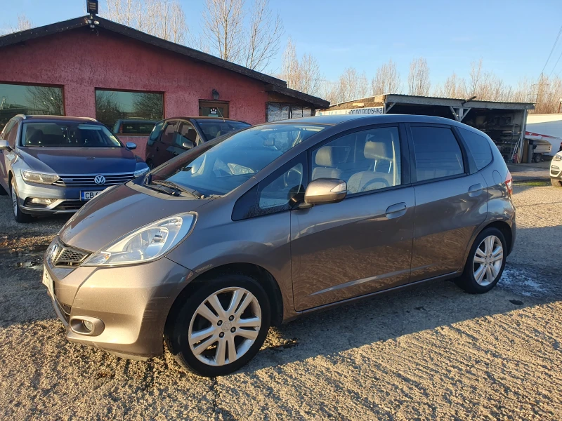 Honda Jazz 1.4I, снимка 1 - Автомобили и джипове - 48416668