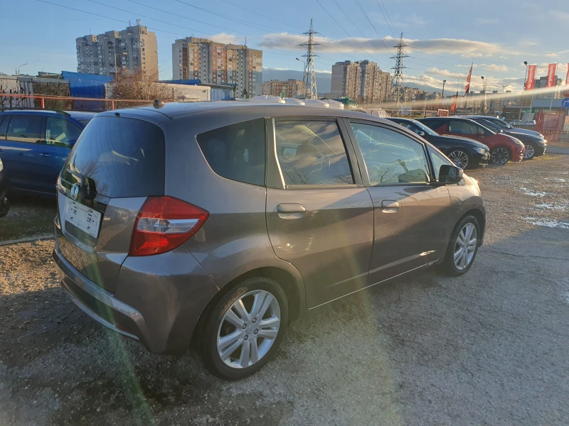 Honda Jazz 1.4I, снимка 4 - Автомобили и джипове - 48416668