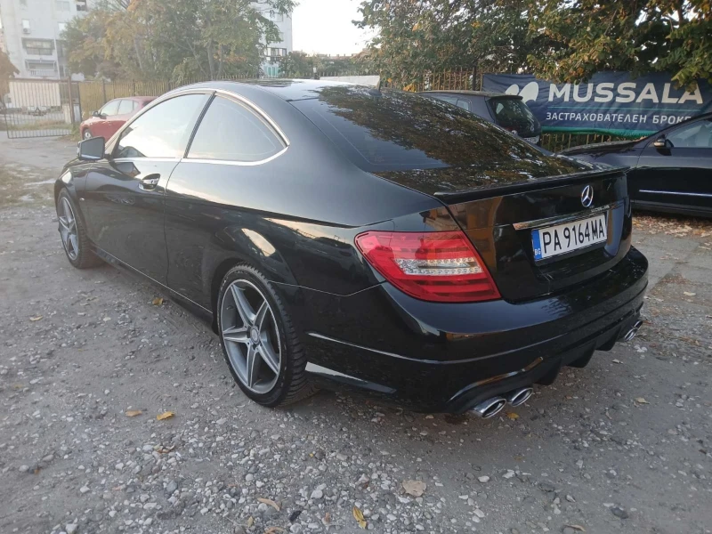 Mercedes-Benz C 220 Cupe, снимка 6 - Автомобили и джипове - 49471218