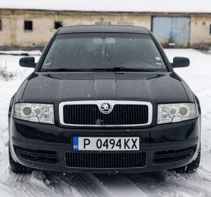 Skoda Superb 2.5, снимка 6 - Автомобили и джипове - 49171708