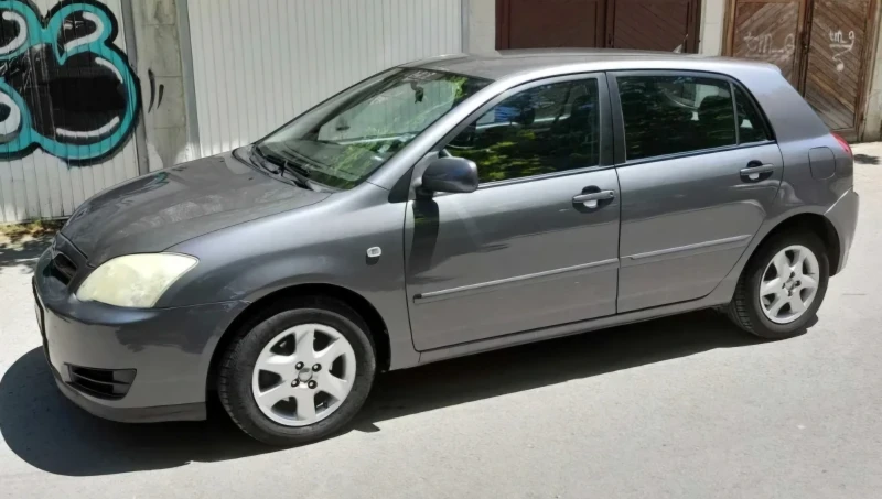 Toyota Corolla, снимка 5 - Автомобили и джипове - 53042321