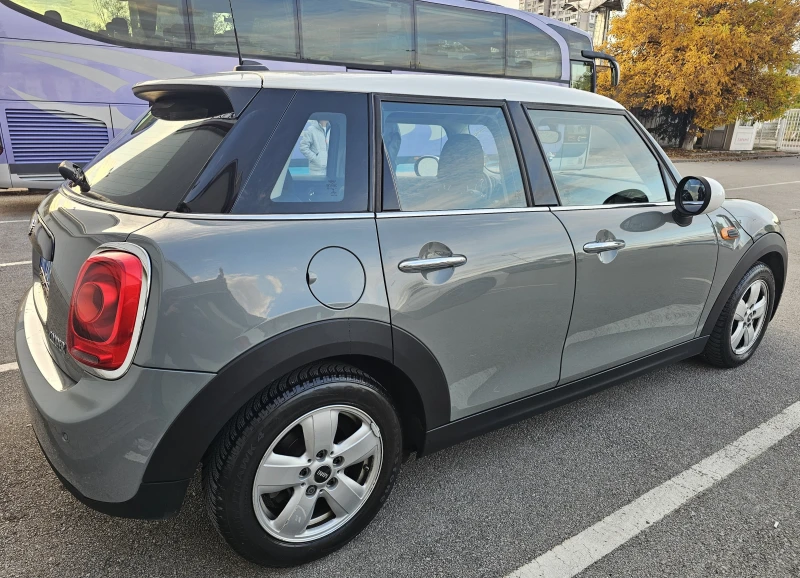 Mini Cooper Автомат, 5Врати, снимка 8 - Автомобили и джипове - 52080303