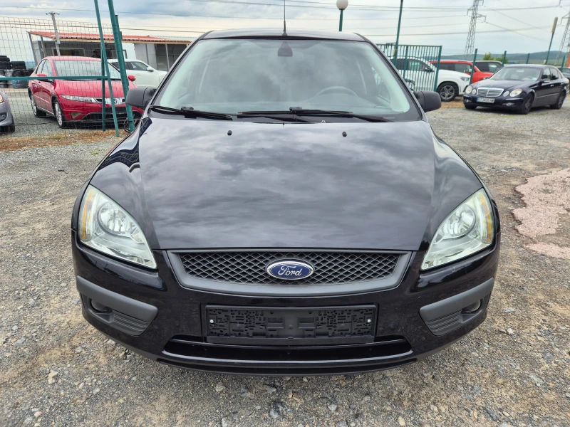 Ford Focus 2.0i, снимка 8 - Автомобили и джипове - 52162241