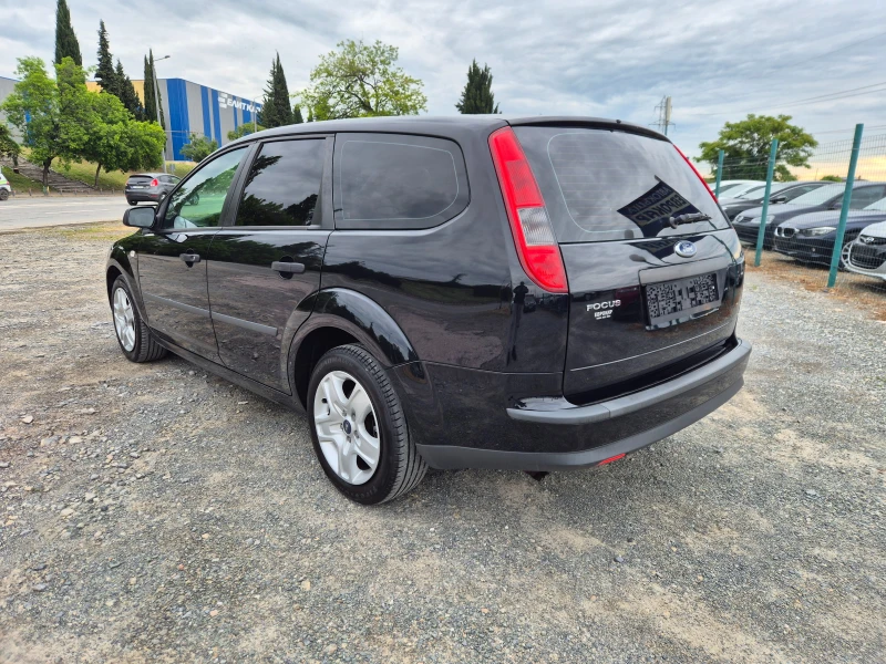 Ford Focus 2.0i, снимка 3 - Автомобили и джипове - 52162241