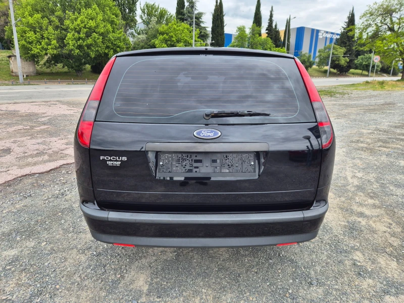 Ford Focus 2.0i, снимка 4 - Автомобили и джипове - 52162241