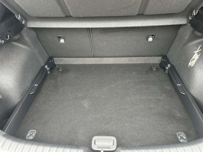 Kia XCeed 1.5 Turbo, снимка 11 - Автомобили и джипове - 52479285