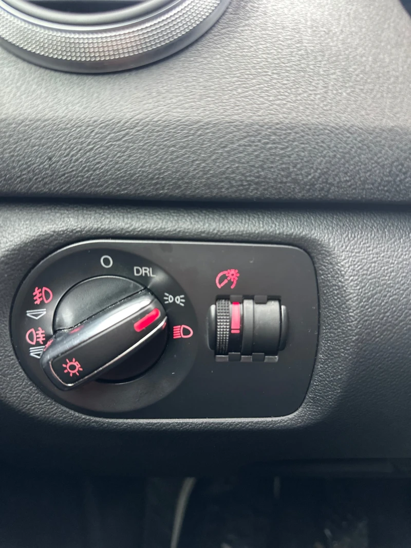 Audi A3 2.0 TFSI Sportback, снимка 9 - Автомобили и джипове - 52592660