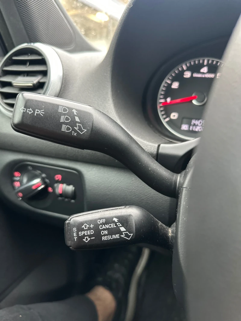 Audi A3 2.0 TFSI Sportback, снимка 8 - Автомобили и джипове - 52592660