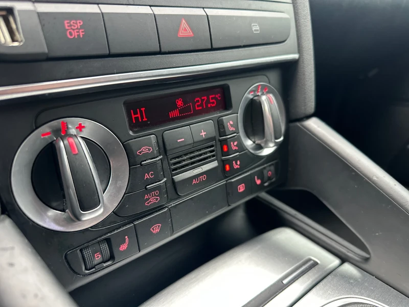 Audi A3 2.0 TFSI Sportback, снимка 12 - Автомобили и джипове - 52592660