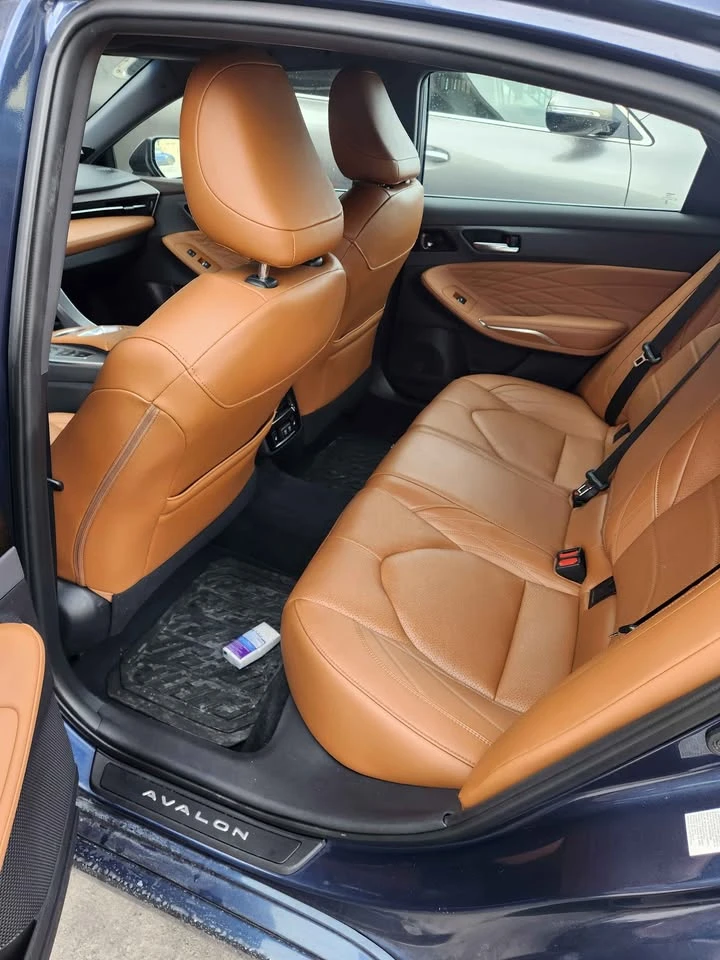 Toyota Avalon * Limited Ed* * HeadUp* * АвтоКредит* (ЦЕНА ДО БГ) - изображение 8
