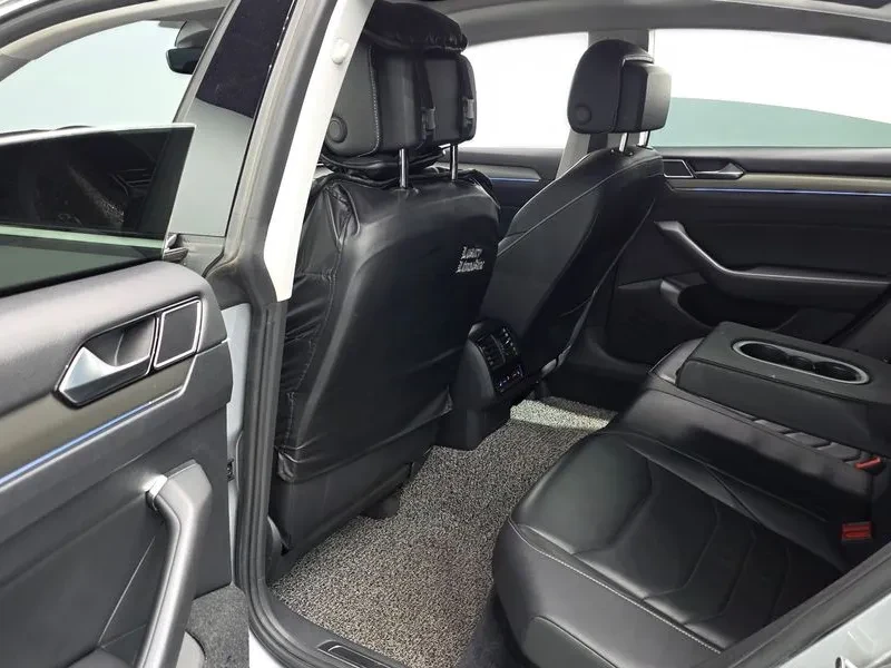 VW Arteon 2.0 TDI Prestige, снимка 12 - Автомобили и джипове - 55465580