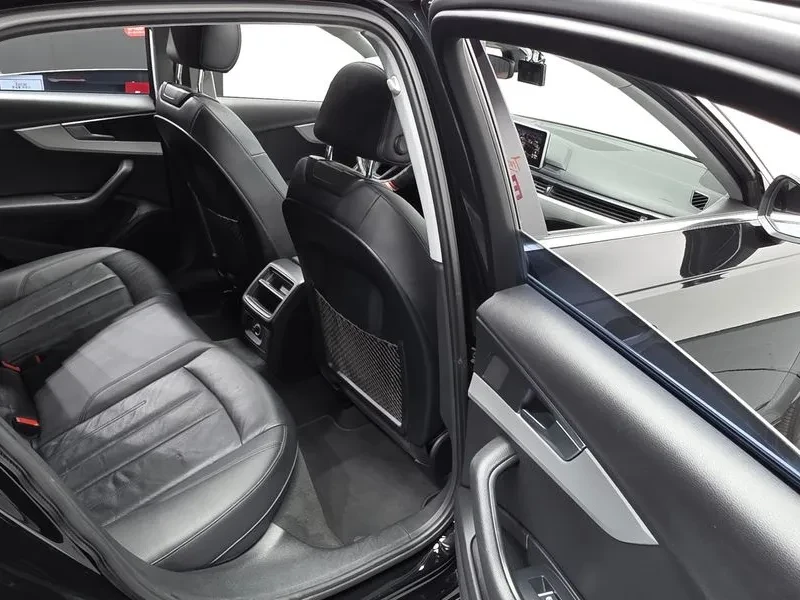 Audi A4, снимка 11 - Автомобили и джипове - 56159341