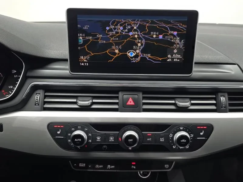 Audi A4, снимка 14 - Автомобили и джипове - 56159341