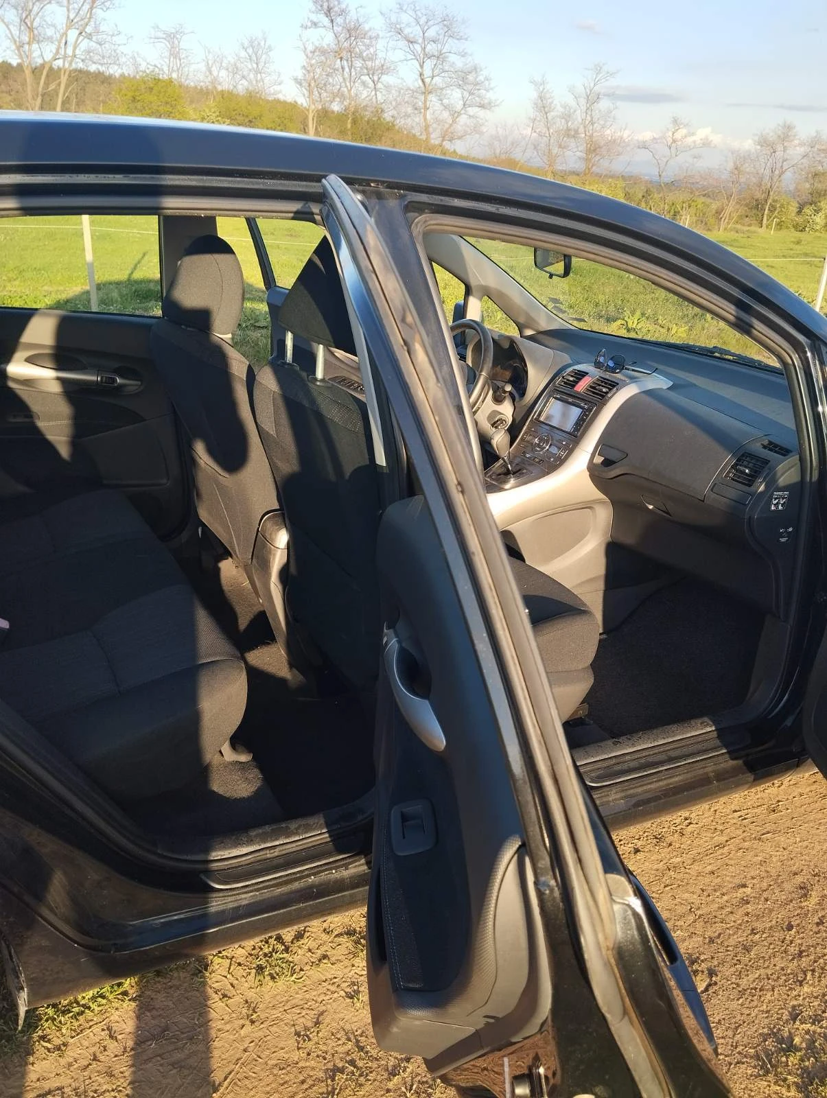 Toyota Auris  - изображение 8