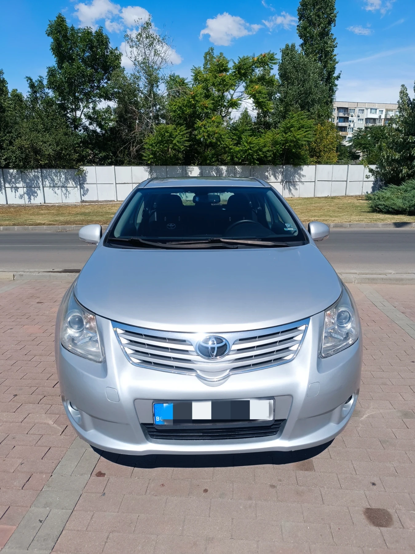 Toyota Avensis 2.2 D4D - изображение 3