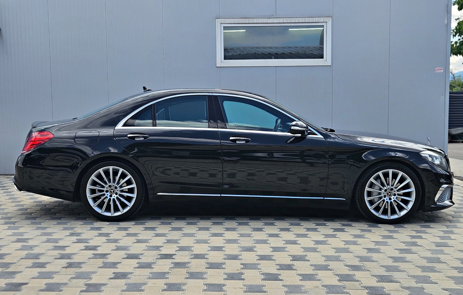 Mercedes-Benz S 350 AMG/DISTR/CAMERA/AMBINET/PANO/ПОДГРЕВ/ОБДУХ/LIZING - изображение 4