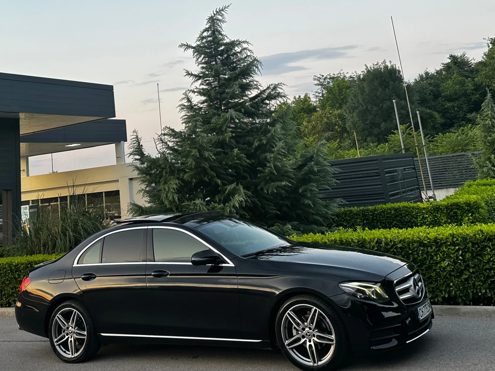 Mercedes-Benz E 220 | Mobile.bg   1