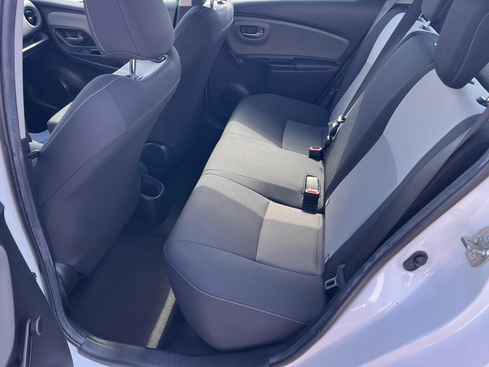 Toyota Yaris LUNA/1.5VVT-I/112k.c./6MT - изображение 10