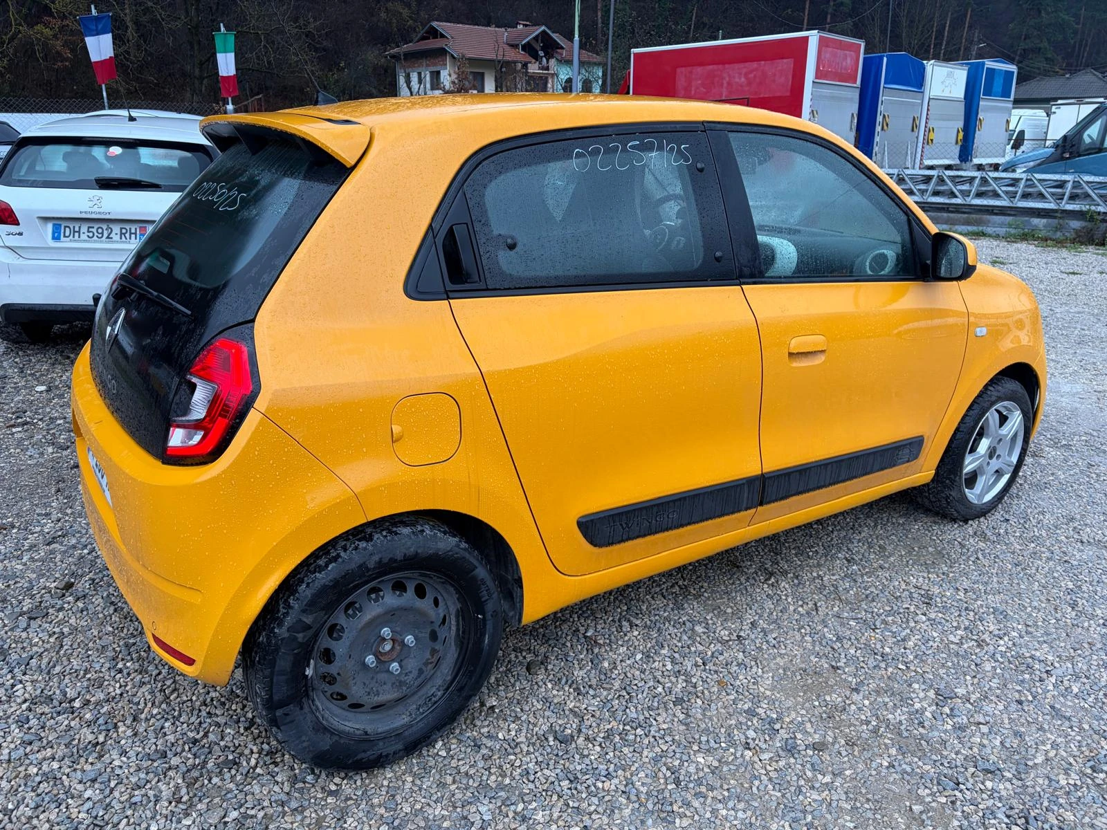 Renault Twingo 1.1i - изображение 2