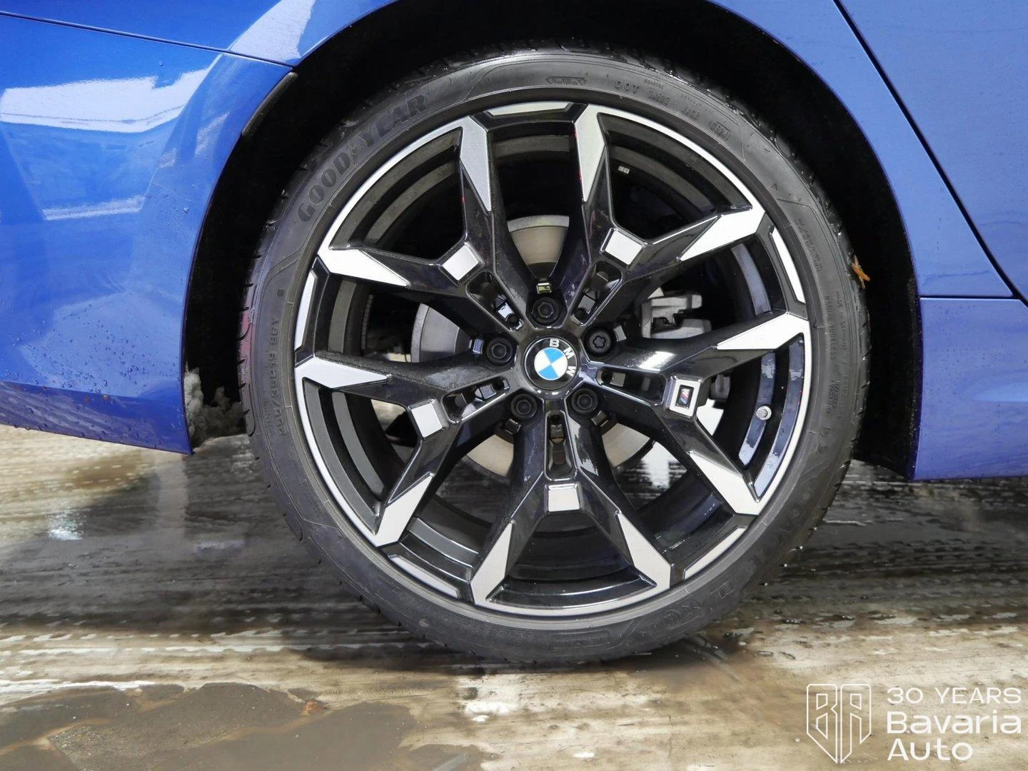 BMW 318 i Touring M Sport Paket Steptronic | Mobile.bg   13