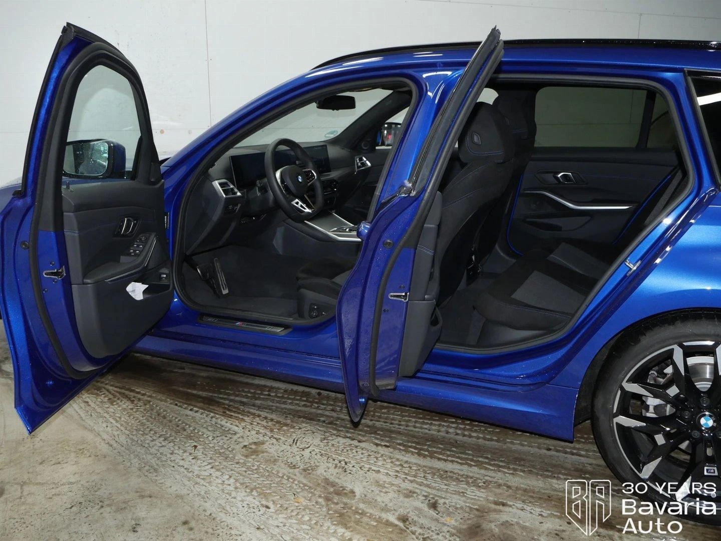 BMW 318 i Touring M Sport Paket Steptronic | Mobile.bg   5